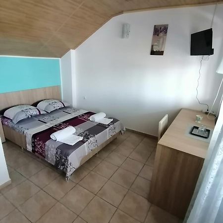 Hotel Bcm Family House Două Mai Zewnętrze zdjęcie